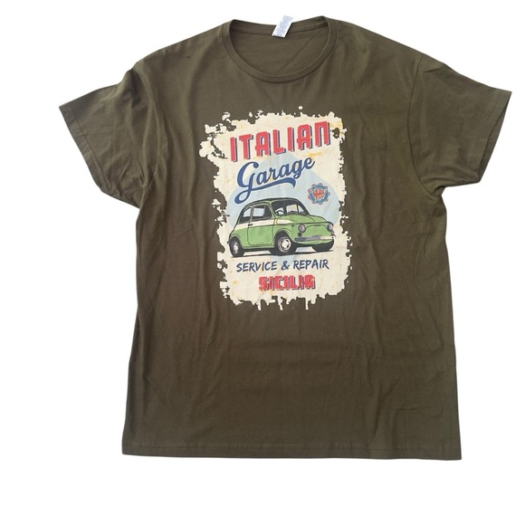 NWT Men’s Italian Garage Graphic T-Shirt Size Small - Picture 1 of 3